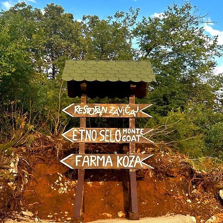 Etno Selo Montegoat Hotel Nikšić Eksteriør billede